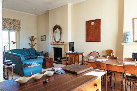 Fire Station Inn - Kingaroy Accommodation 2