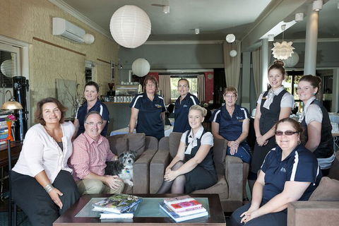 The Waterfront Wynyard - Kingaroy Accommodation 1