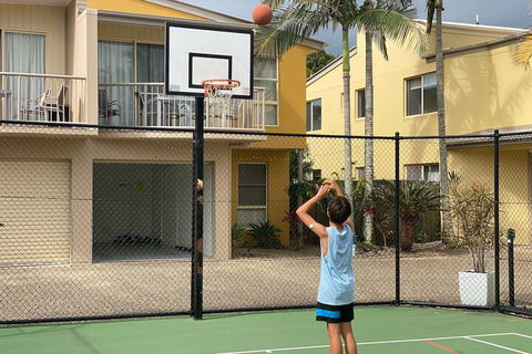 Coolum Beach Getaway Resort - Kingaroy Accommodation 2