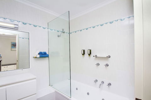 Fairway Motor Inn - Kingaroy Accommodation 6