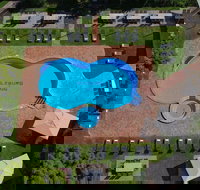 Alzburg Resort - Kingaroy Accommodation