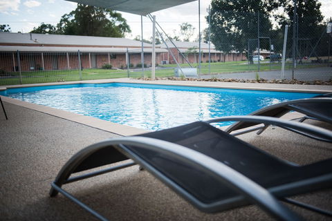 Cadell On The Murray Motel Resort - Kingaroy Accommodation 3