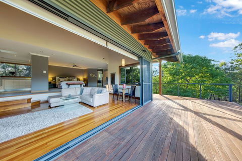 Cedars Mount View - Kingaroy Accommodation 2