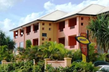 Kacys Bargara Beach Motel - Kingaroy Accommodation 0