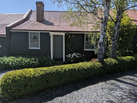 Alice's Cottages - Kingaroy Accommodation 0