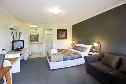 Lorne Coachman Inn - Kingaroy Accommodation 5