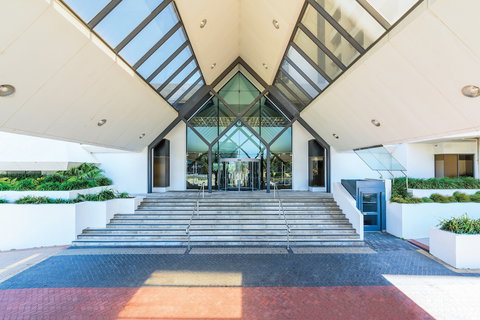 Rendezvous Hotel Perth Scarborough - Kingaroy Accommodation 0