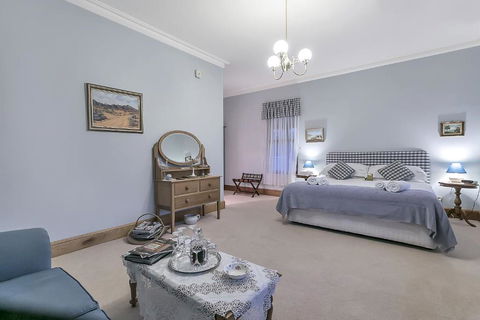 Abbotsford Country House - Kingaroy Accommodation 6