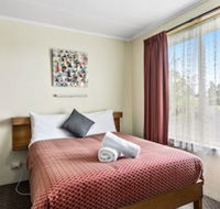 Sharonlee Strahan Villas - Kingaroy Accommodation