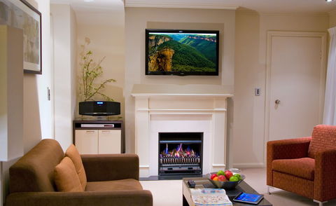 Falls Mountain Retreat - Kingaroy Accommodation 5