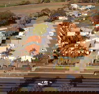 Tamworth Motor Inn  Cabins - Kingaroy Accommodation