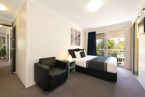 Chermside Court Motel - Kingaroy Accommodation 6