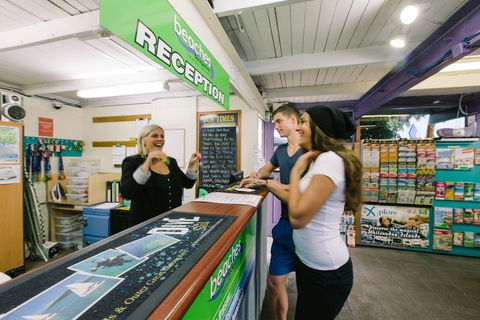 Beaches Backpackers Airlie Beach - Hostel - Kingaroy Accommodation 0