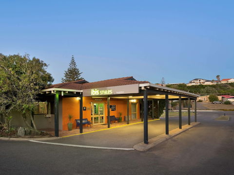 Ibis Styles Geraldton - Kingaroy Accommodation 0