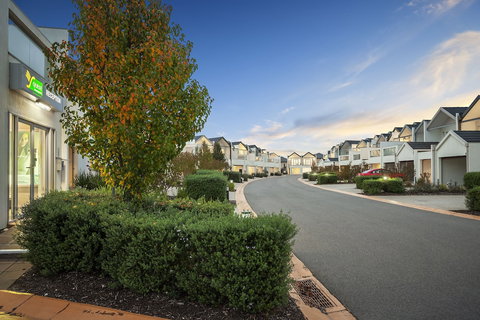 Quest Sanctuary Lakes - Kingaroy Accommodation 0