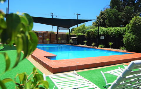 Golden West Motor Inn - Kingaroy Accommodation 6
