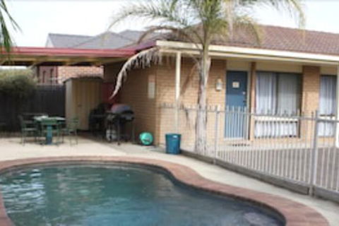 Country Home Motor Inn - Kingaroy Accommodation 2