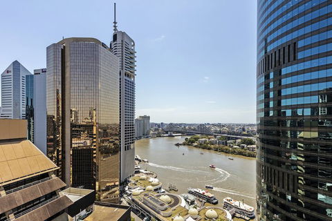 Oaks Brisbane On Felix Suites - Kingaroy Accommodation 1