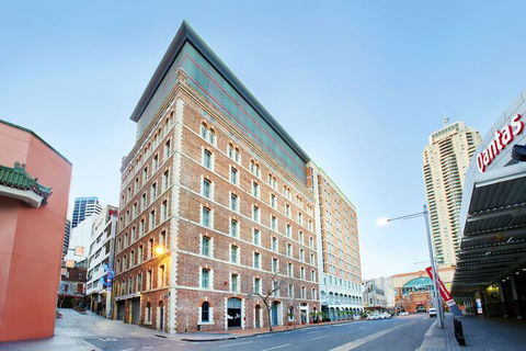 Holiday Inn Darling Harbour, An IHG Hotel - Kingaroy Accommodation 1