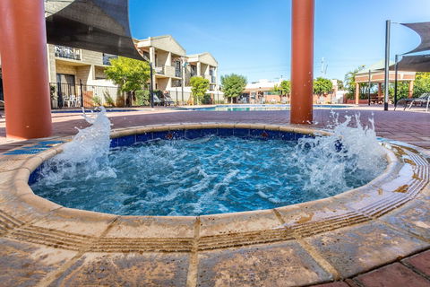 Country Comfort Perth - Kingaroy Accommodation 2