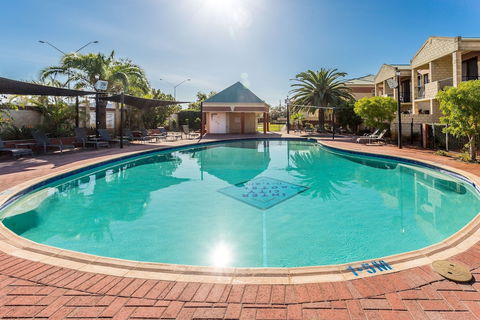 Country Comfort Perth - Kingaroy Accommodation 1