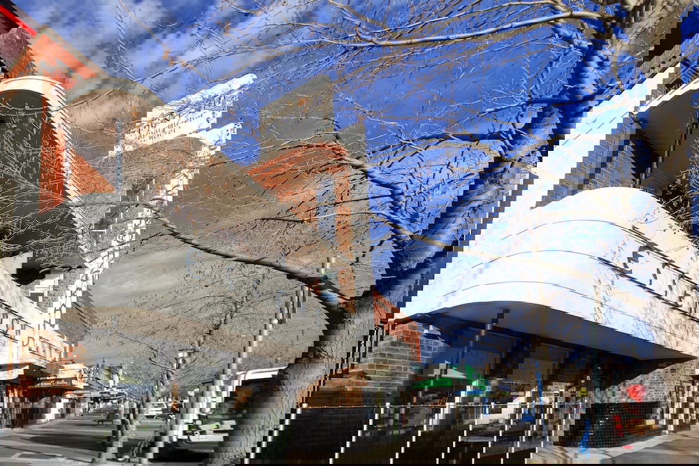 Albanvale VIC Kingaroy Accommodation