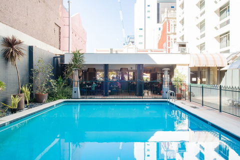 Seasons Of Perth - Kingaroy Accommodation 5