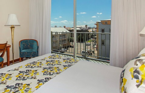 NOAH'S On The Beach - Kingaroy Accommodation 2