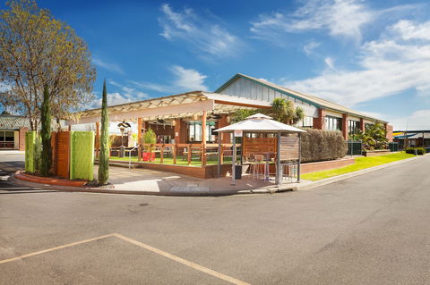 All Seasons Resort - Kingaroy Accommodation 1