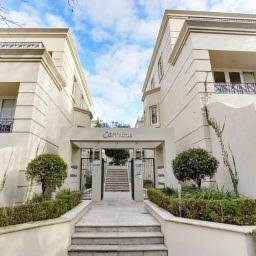 Caroline Serviced Apartments South Yarra - Kingaroy Accommodation 3