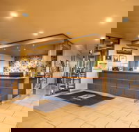 McCracken Country Club - Kingaroy Accommodation