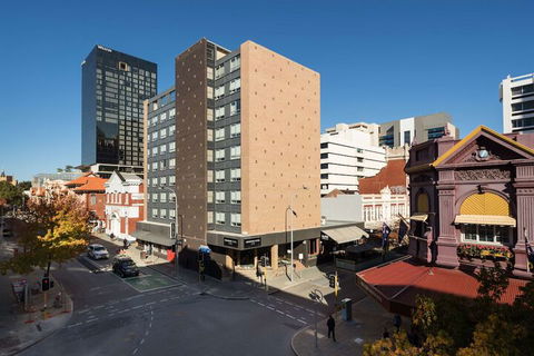 Pensione Hotel Perth - Kingaroy Accommodation 3