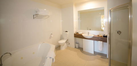 Links Lady Bay Resort - Kingaroy Accommodation 5
