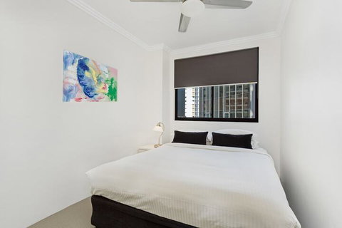 Republic Apartments - Kingaroy Accommodation 6