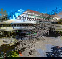 Hides Hotel Cairns - Kingaroy Accommodation