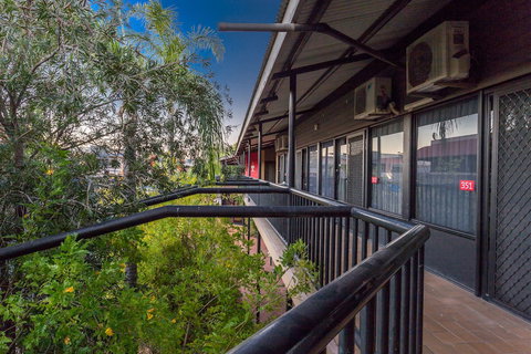 Diplomat Motel Alice Springs - Kingaroy Accommodation 3