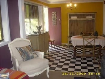 Le Petit Palais Villas - Kingaroy Accommodation 4