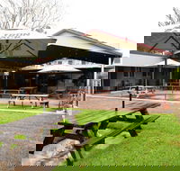 Royal Hotel Singleton - Kingaroy Accommodation
