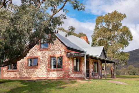 Grampians Pioneer Cottages - Kingaroy Accommodation 1