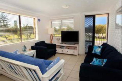 Pacific 1 / 103 - Kingaroy Accommodation 3