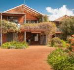 Rainbow House - Kingaroy Accommodation
