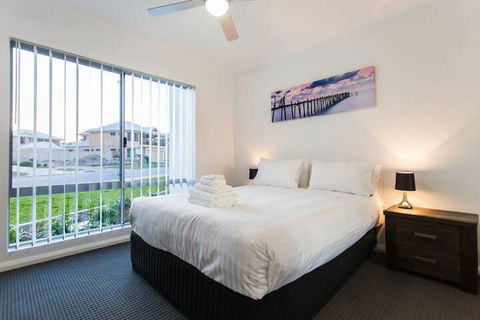 Reflections By Rockingham Apartments - Kingaroy Accommodation 1