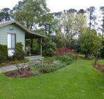 The Little House on the Hill - Kingaroy Accommodation