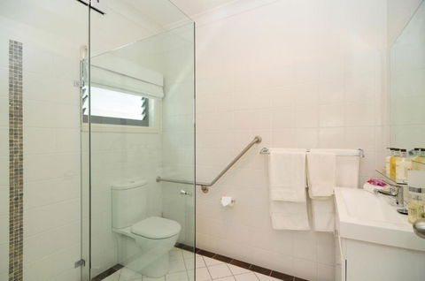 Ceespray On Owen - Kingaroy Accommodation 3
