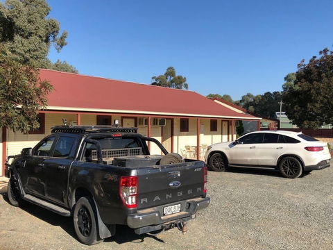 Outback Quarters - Kingaroy Accommodation 3