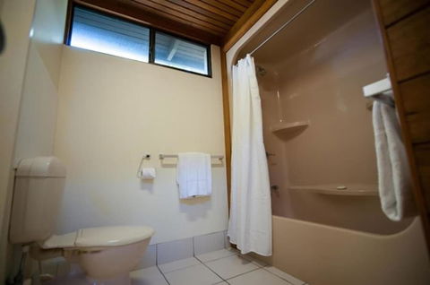 Sea Urchin Apartment - Kingaroy Accommodation 4