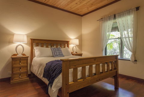 William Bay Cottages - Kingaroy Accommodation 4