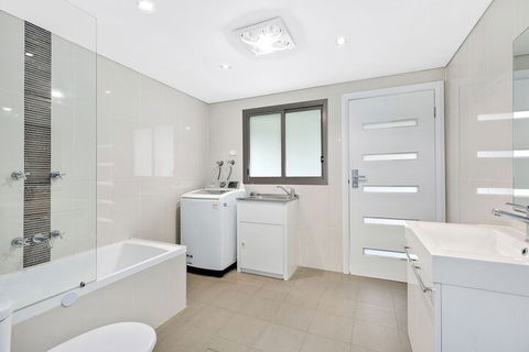 Oakland Cottage - Kingaroy Accommodation 3