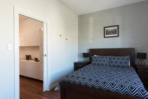 Hero Collection Madiba - Kingaroy Accommodation 5