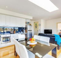 Bellerive Marina View Apartments NO 27 - Kingaroy Accommodation